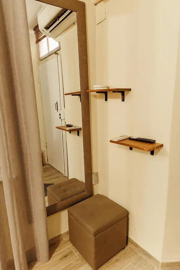 Vintage Apartments In The Center Of Florence